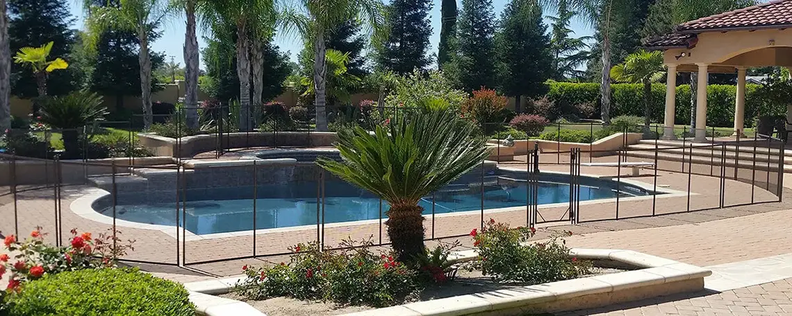 Lemoore Child Safe Swimming Pool Fencing