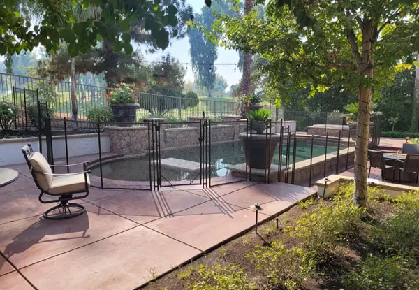 Fresno's Pool Fencing Experts